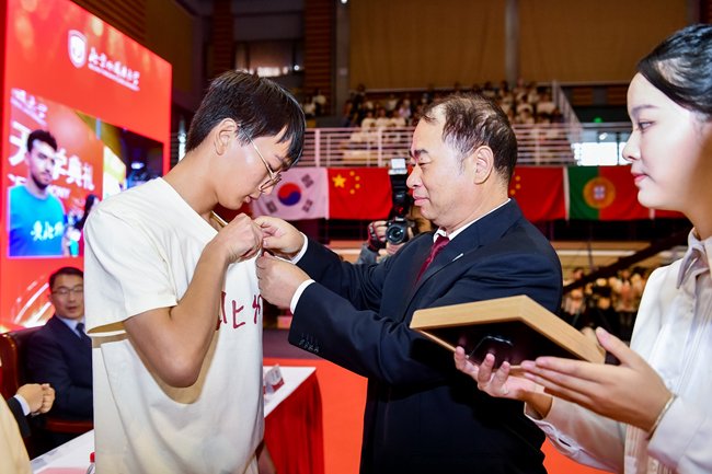 九游会j9官网使用教程副书记贾德忠